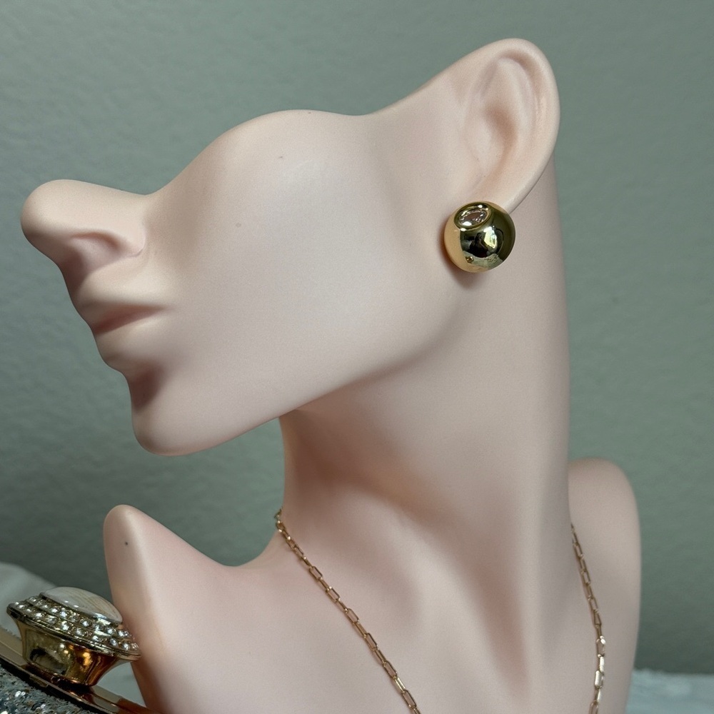 Italian Design Gold Stud Brass Earrings With Crystal - Picture 3 of 8